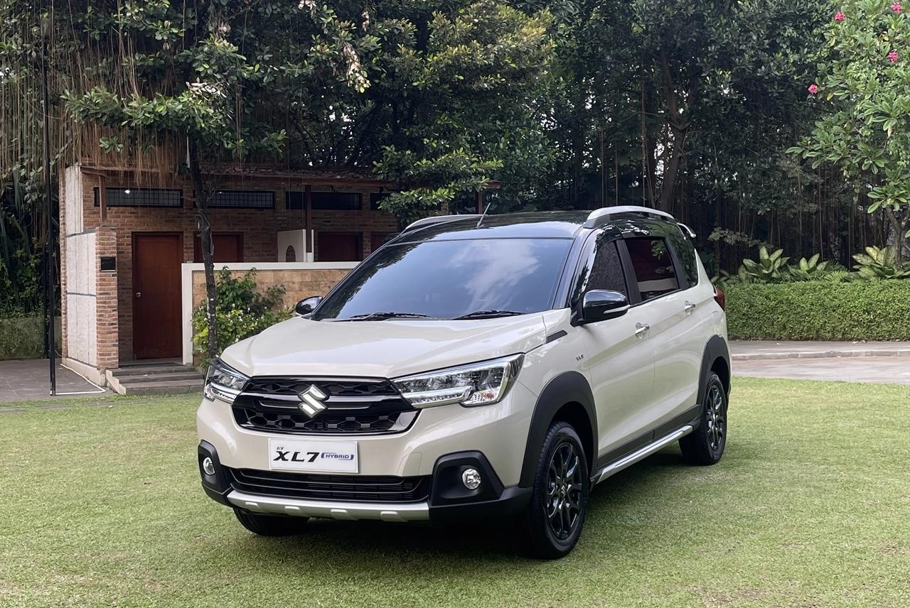 Suzuki XL7 Alpha Hybrid 2026: SUV Keluarga Premium yang Semakin Irit, Nyaman, dan Penuh Fitur